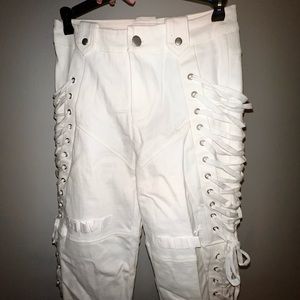 I am Gia holly pant. Brand new. Never worn.